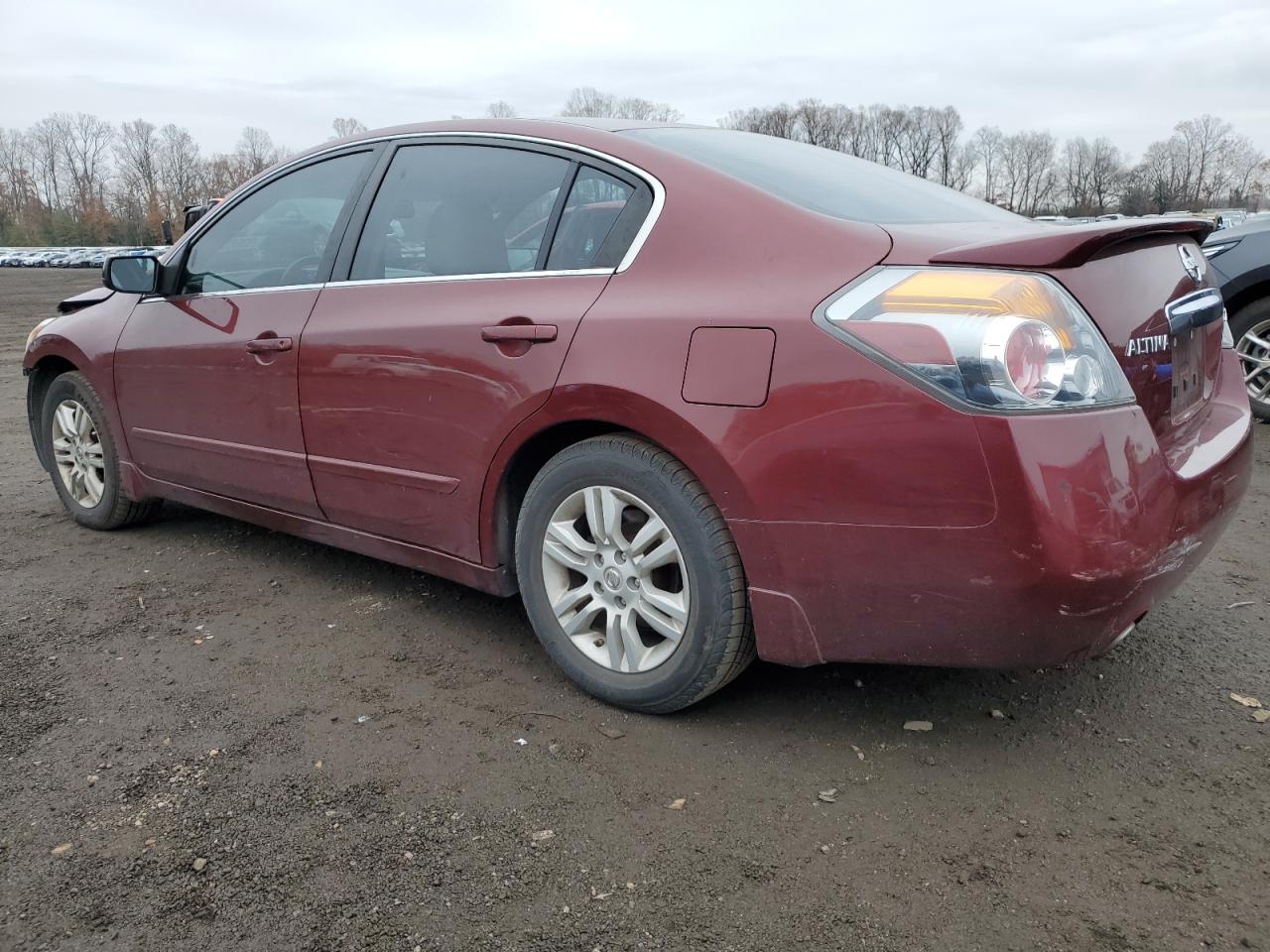 2012 NISSAN ALTIMA BASE photo 2