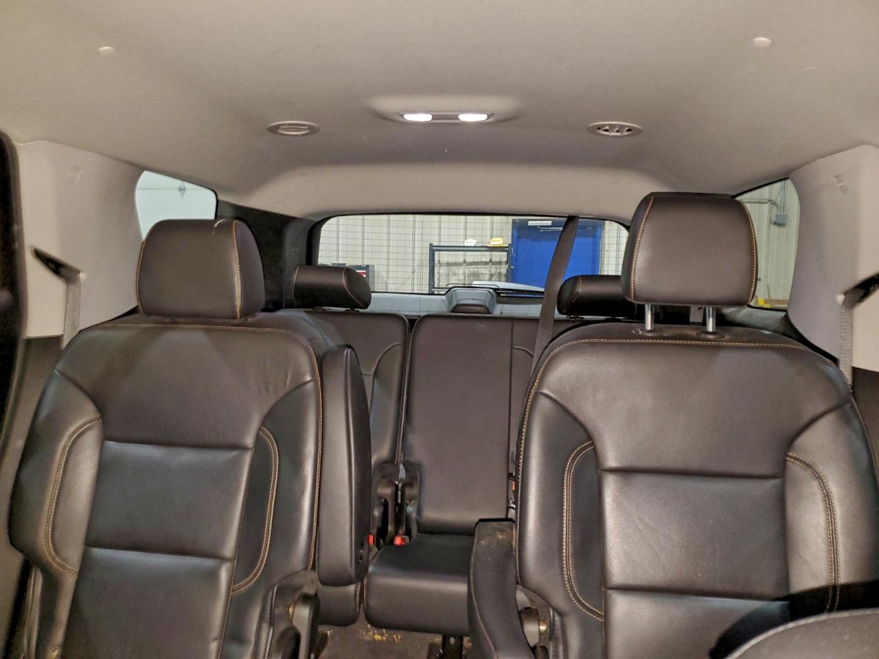 2019 CHEVROLET TRAVERSE LT photo 10