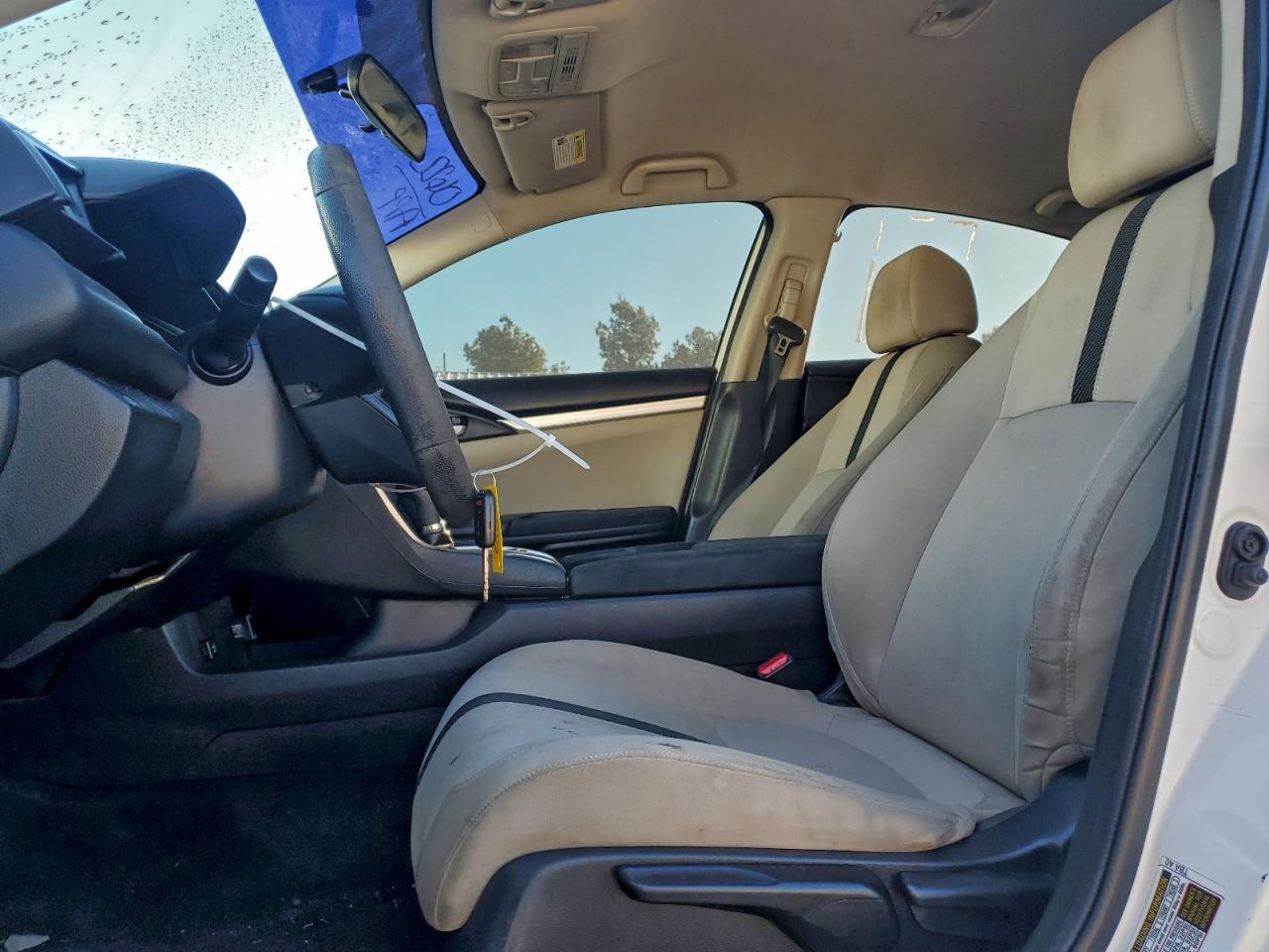 2016 HONDA CIVIC LX photo 7
