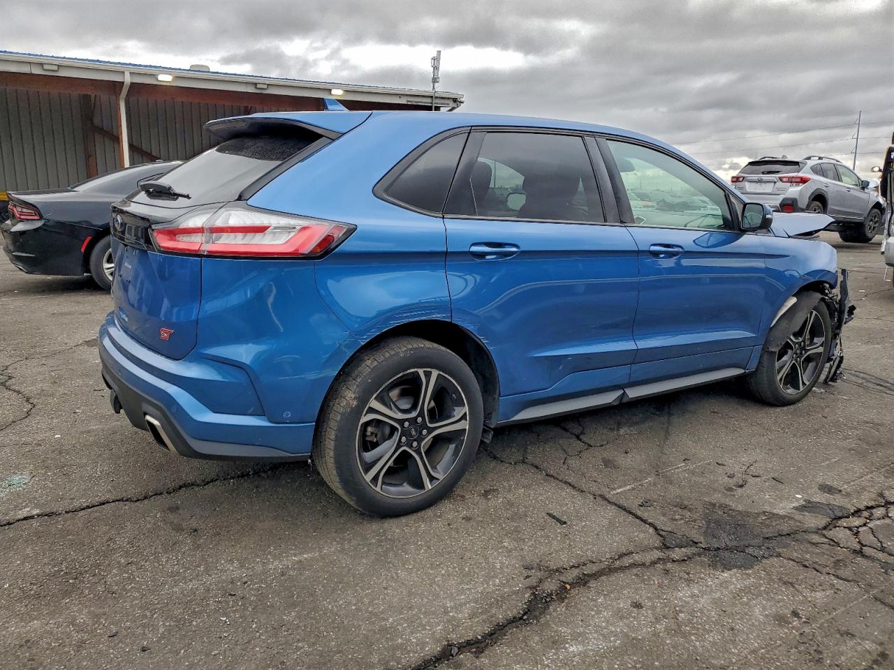 2019 FORD EDGE ST photo 5