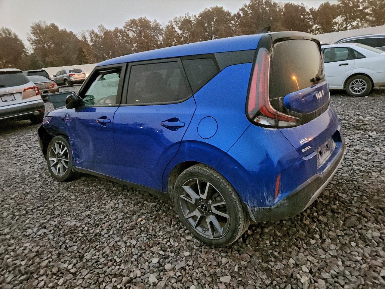 2024 KIA SOUL photo 2