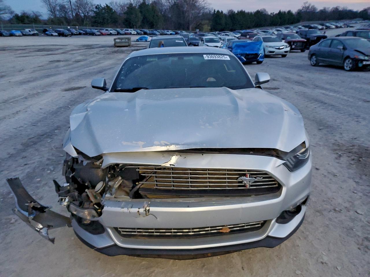 2016 FORD MUSTANG photo 9