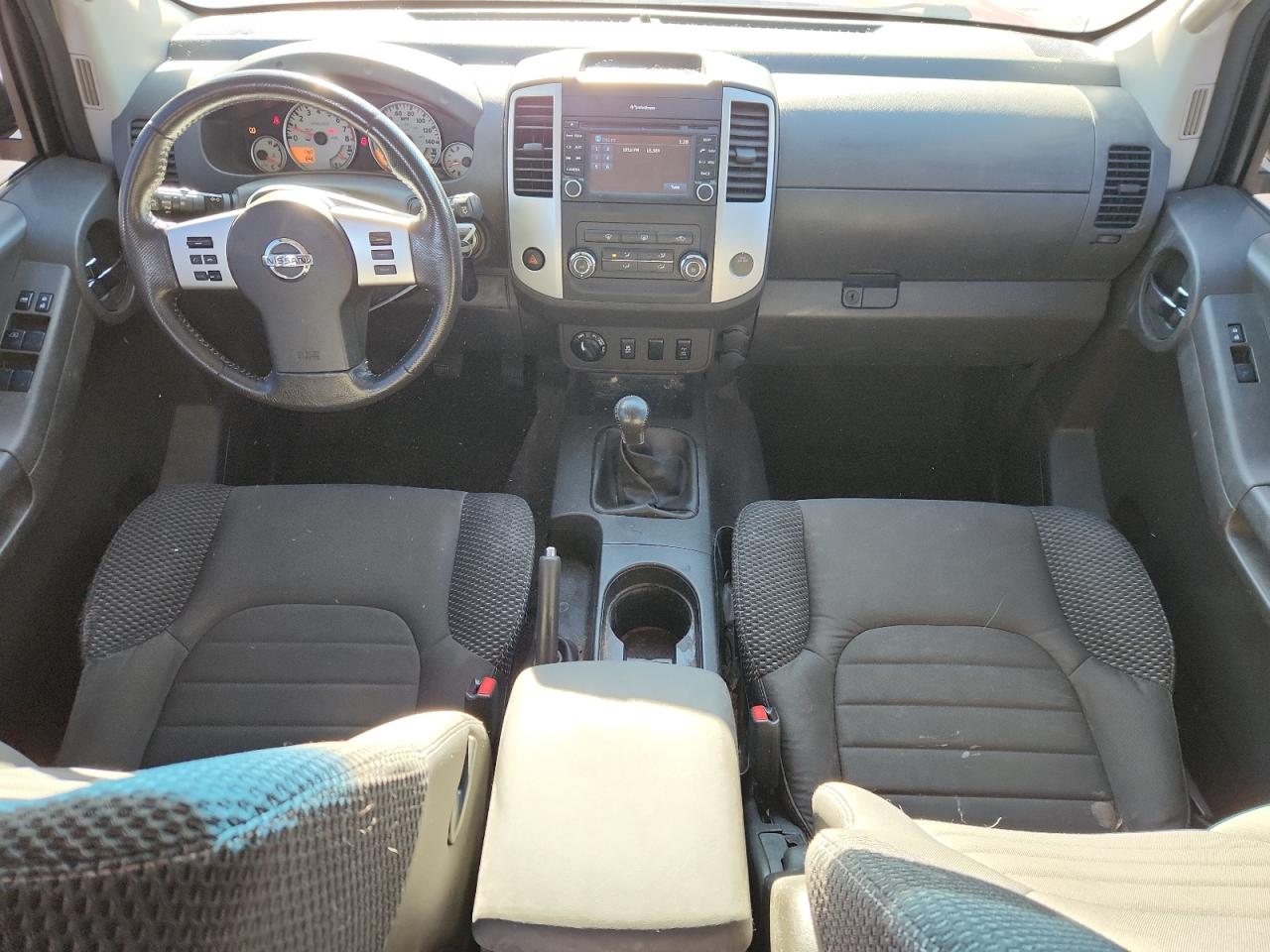 2013 NISSAN XTERRA X photo 15