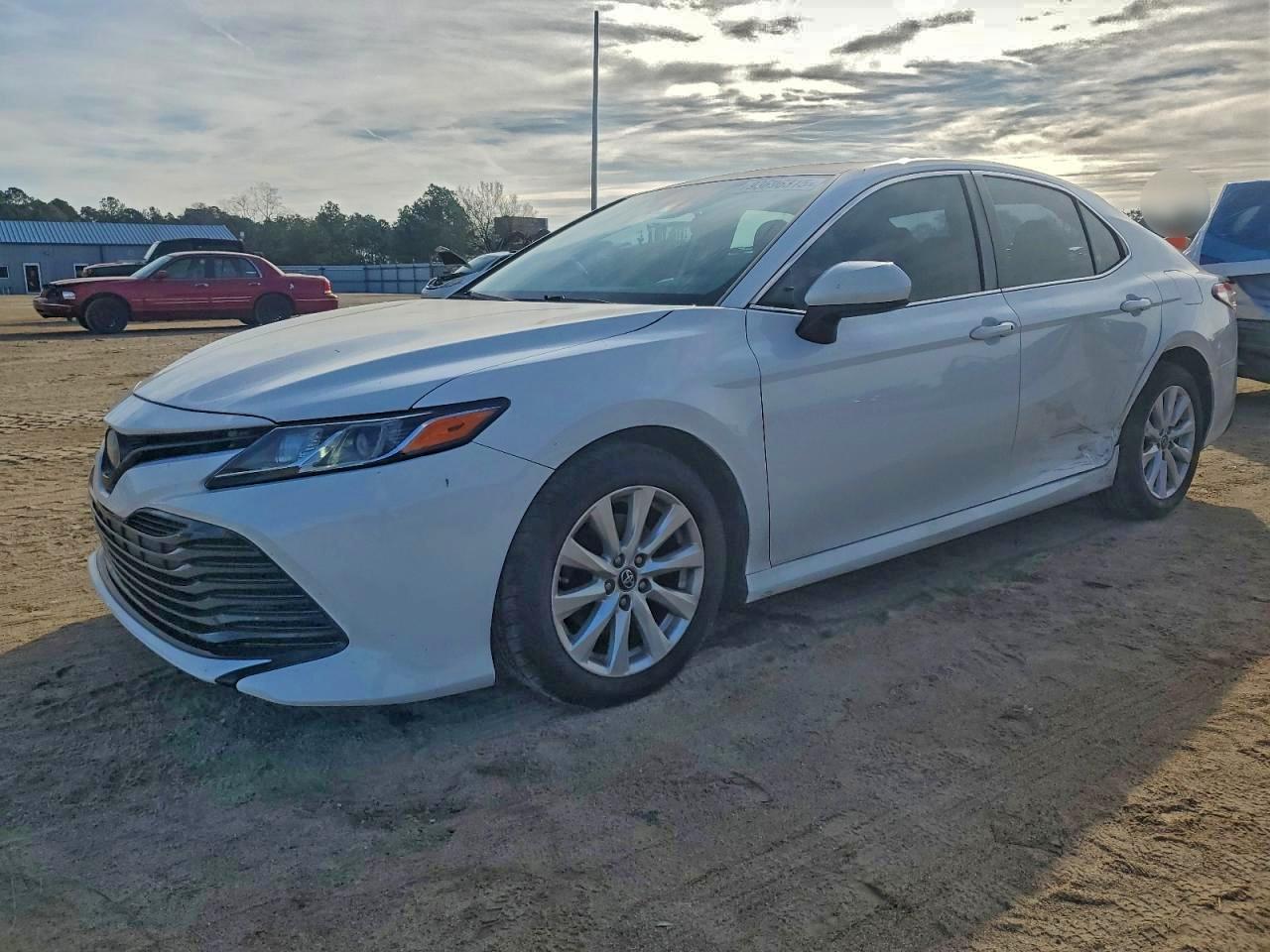 2019 TOYOTA CAMRY