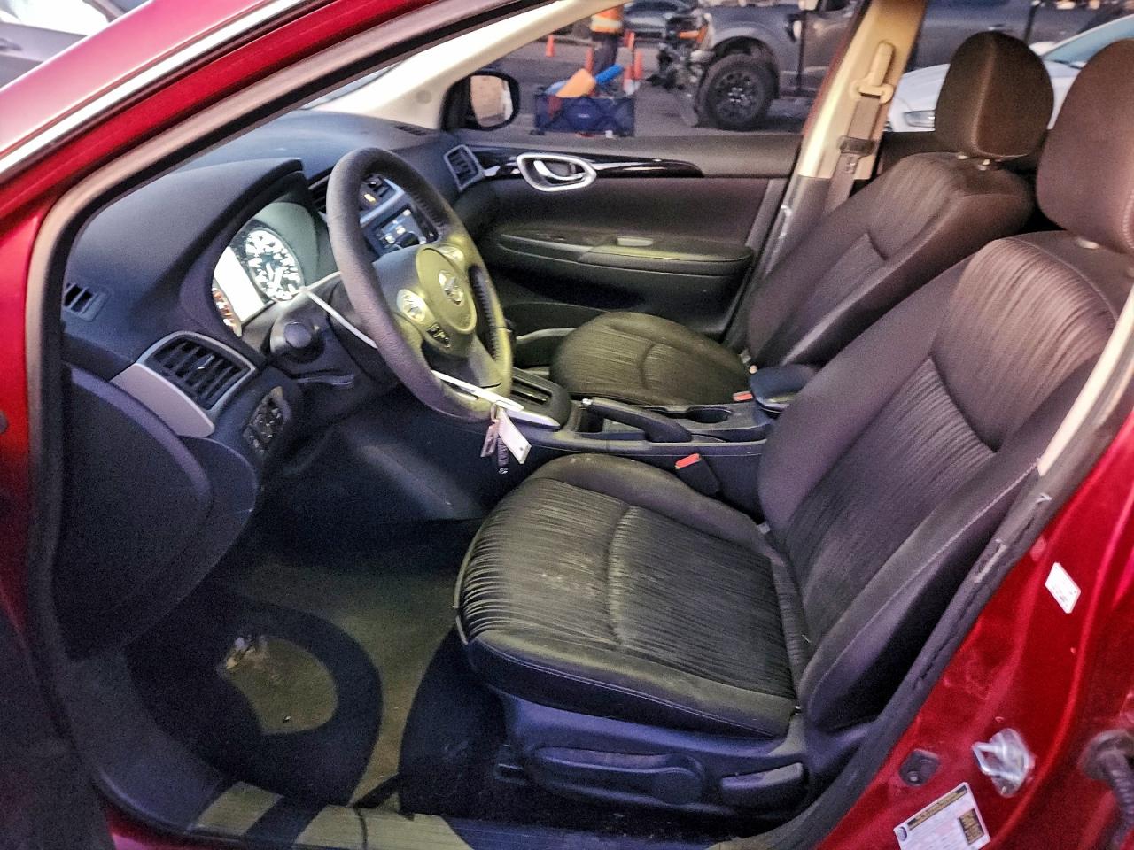 2019 NISSAN SENTRA photo 13
