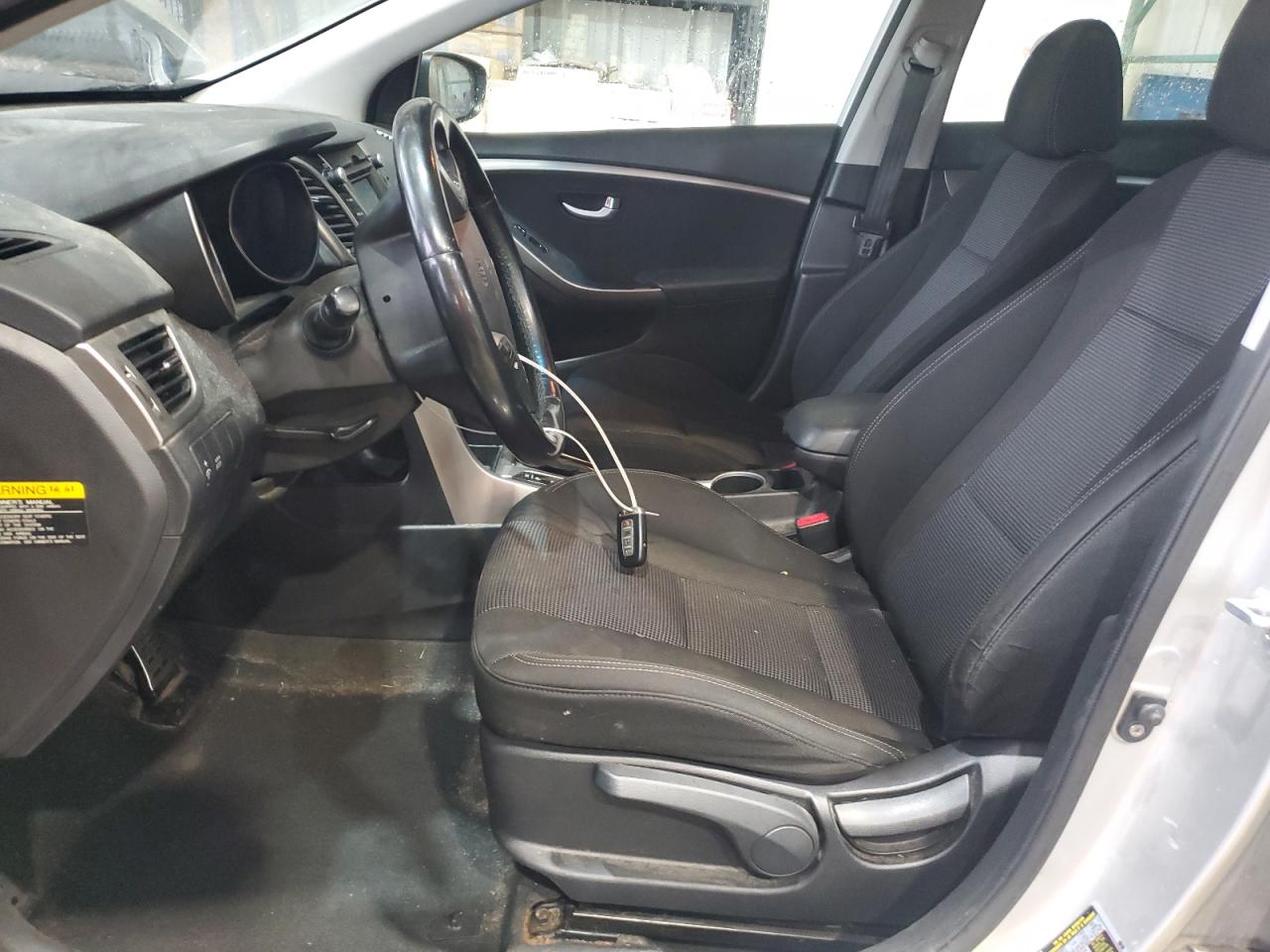2013 HYUNDAI ELANTRA GT photo 19