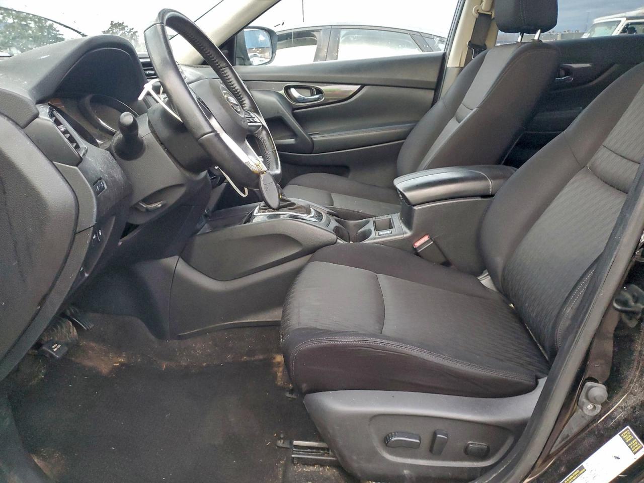 2018 NISSAN ROGUE S photo 13