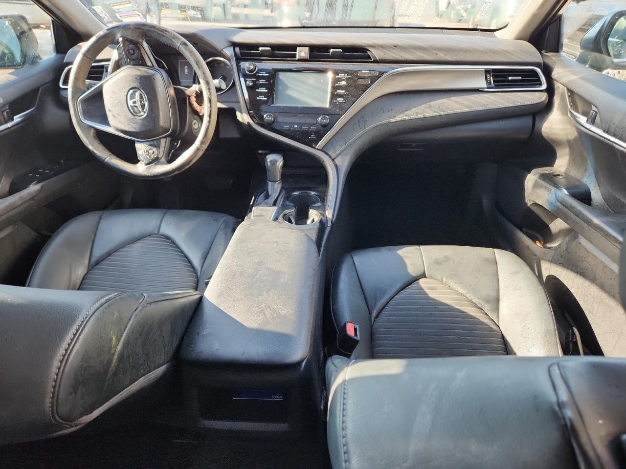 2018 TOYOTA CAMRY SE photo 15
