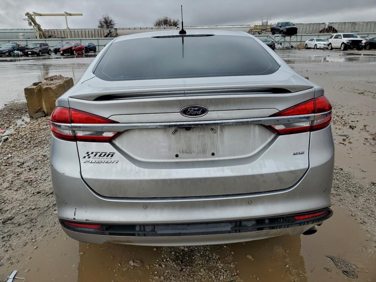 2018 FORD FUSION SE photo 11
