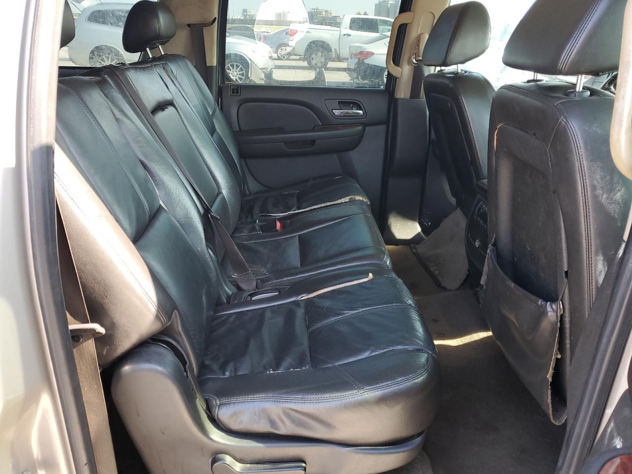 2009 CHEVROLET SUBURBAN C1500 LT photo 31