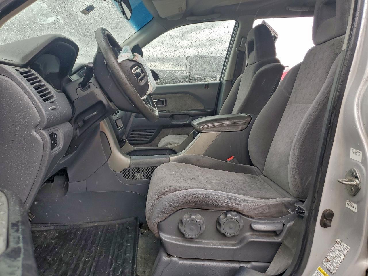 2003 HONDA PILOT LX photo 13