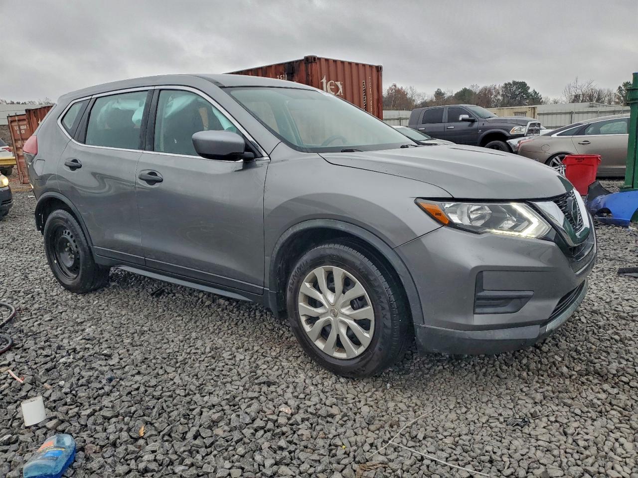 2018 NISSAN ROGUE S photo 7