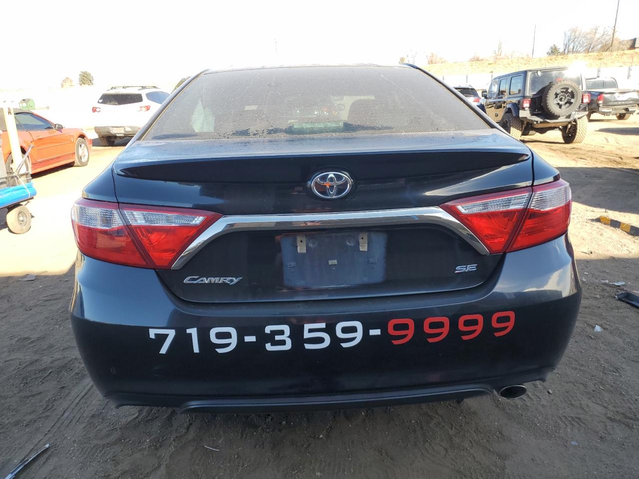 2016 TOYOTA CAMRY SE photo 11