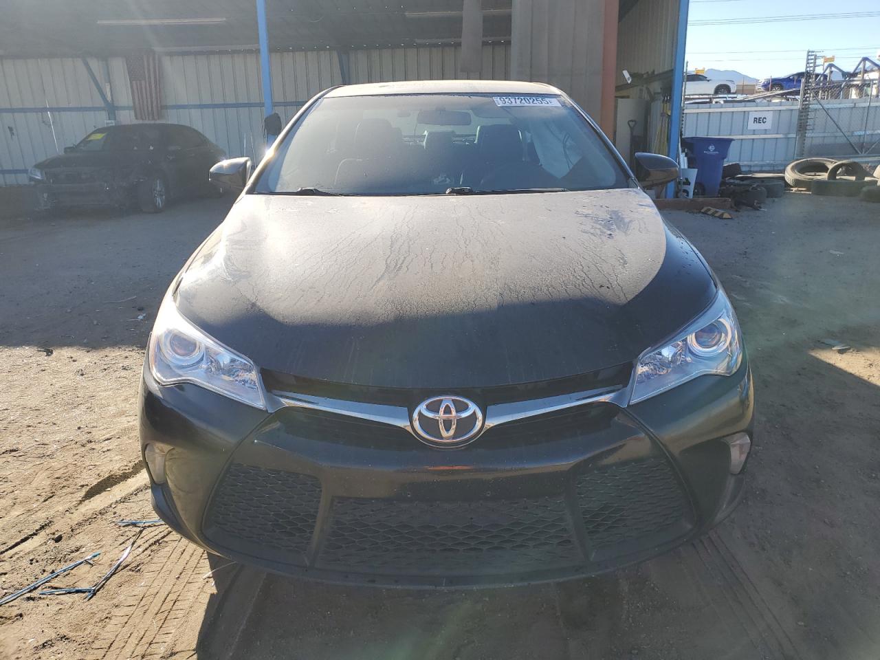 2016 TOYOTA CAMRY SE photo 9
