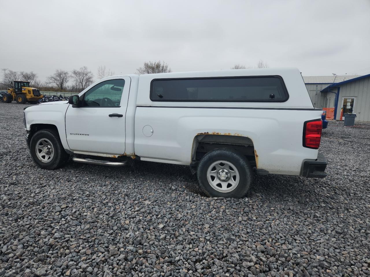 2017 CHEVROLET SILVERADO C1500 photo 2