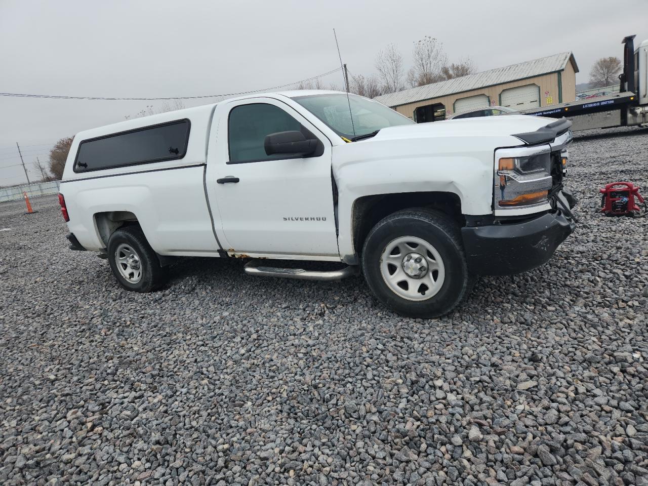 2017 CHEVROLET SILVERADO C1500 photo 4