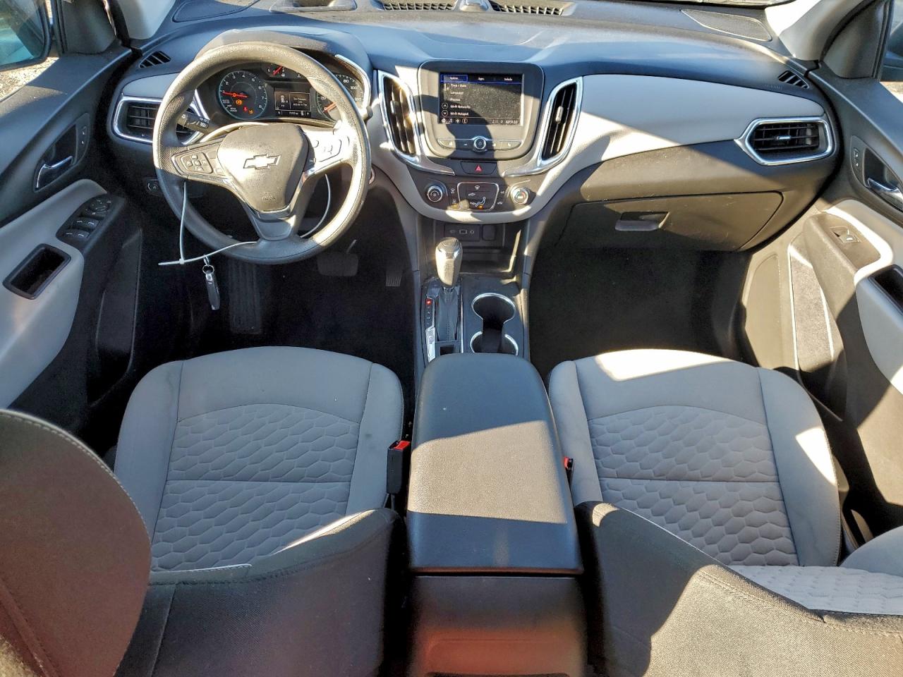 2020 CHEVROLET EQUINOX LS photo 15