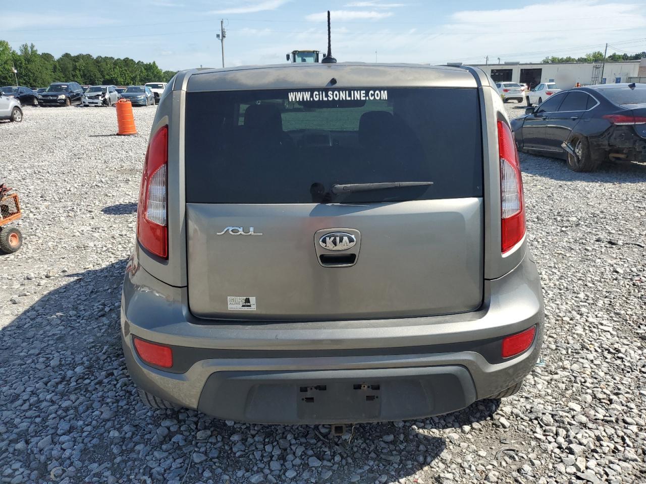 2013 KIA SOUL + photo 6