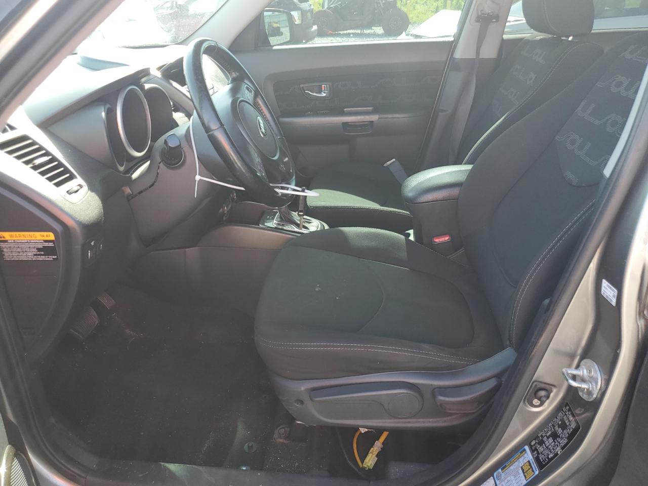 2013 KIA SOUL + photo 7