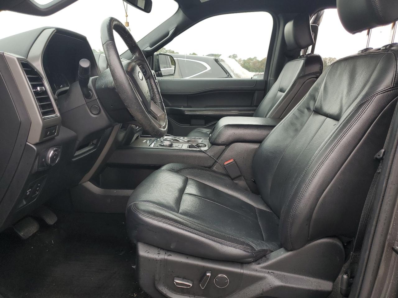 2018 FORD EXPEDITION XLT photo 7