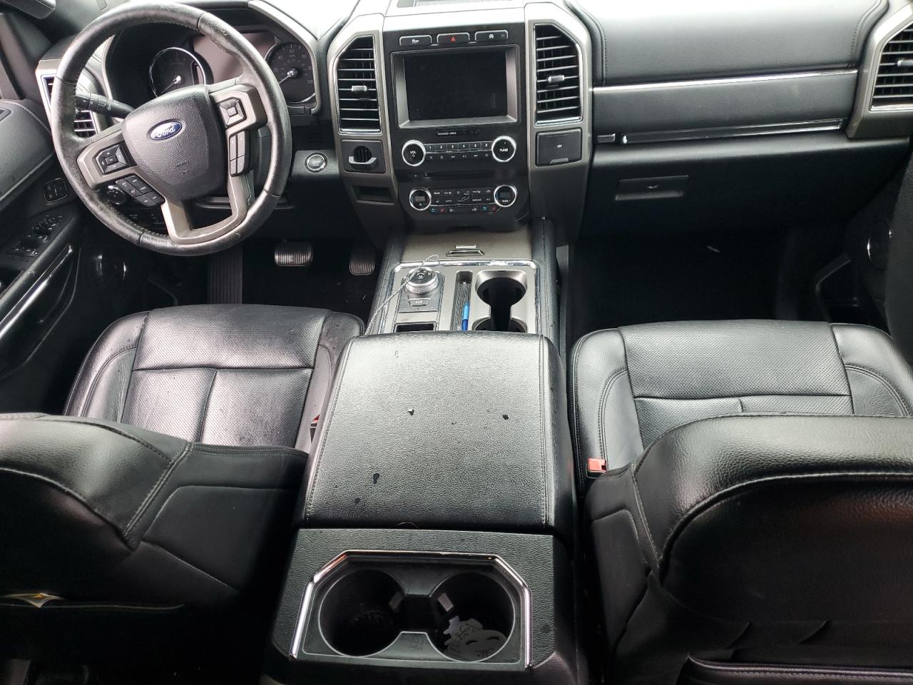 2018 FORD EXPEDITION XLT photo 8