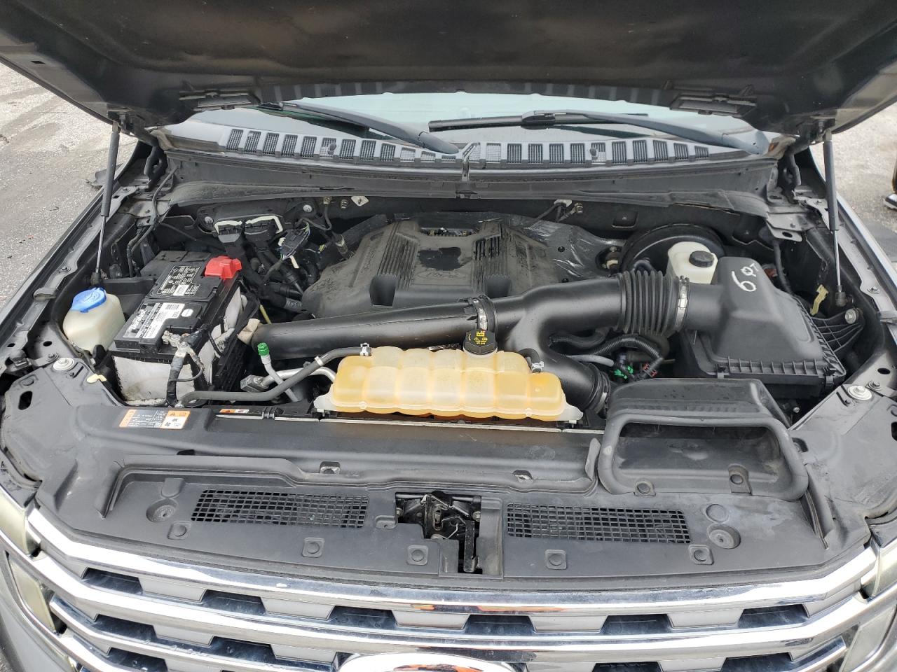 2018 FORD EXPEDITION XLT photo 12