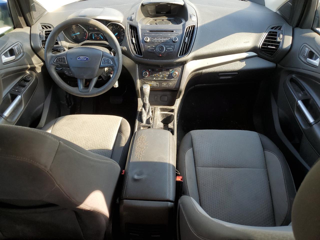 2017 FORD ESCAPE SE photo 22