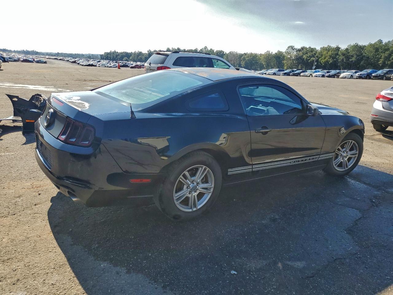 2014 FORD MUSTANG photo 5