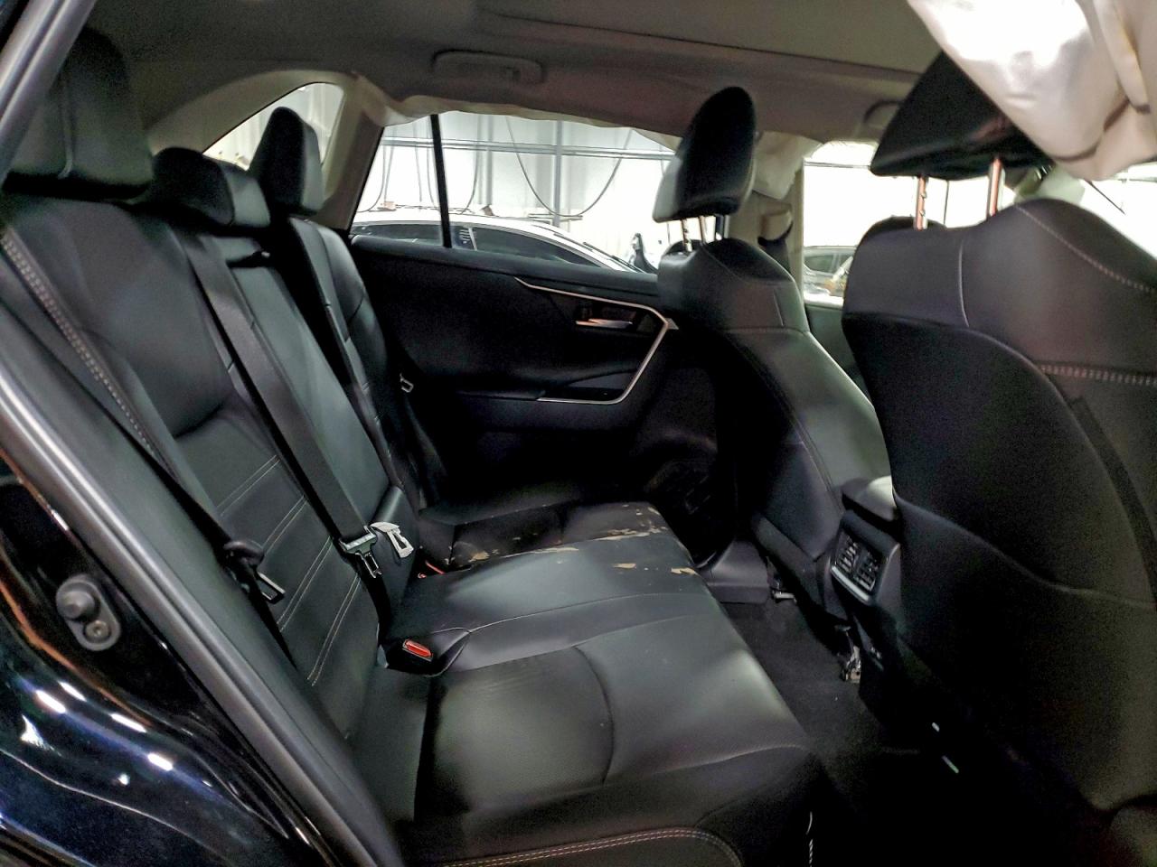 2024 TOYOTA RAV4 LIMITED photo 11