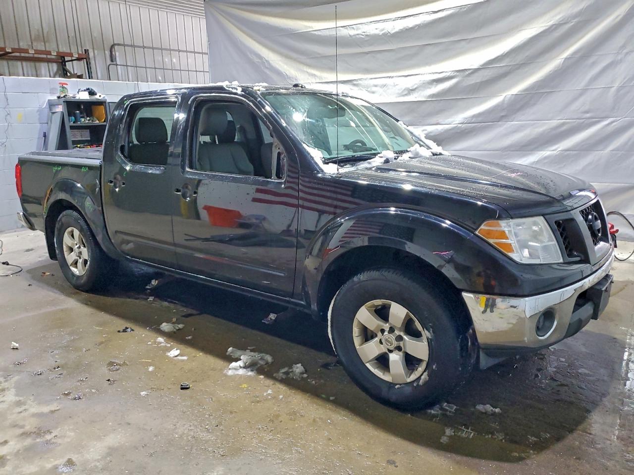 2011 NISSAN FRONTIER S photo 4