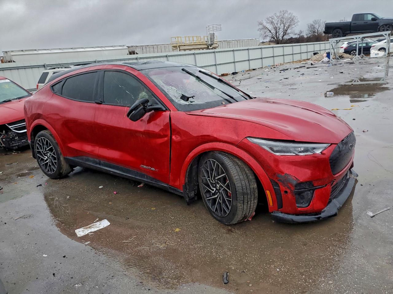 2022 FORD MUSTANG MACH-E GT photo 7