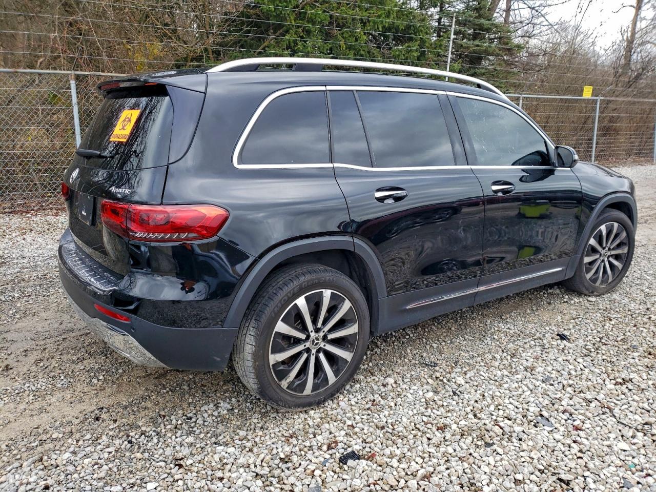 2021 MERCEDES-BENZ GLB 250 4MATIC photo 5