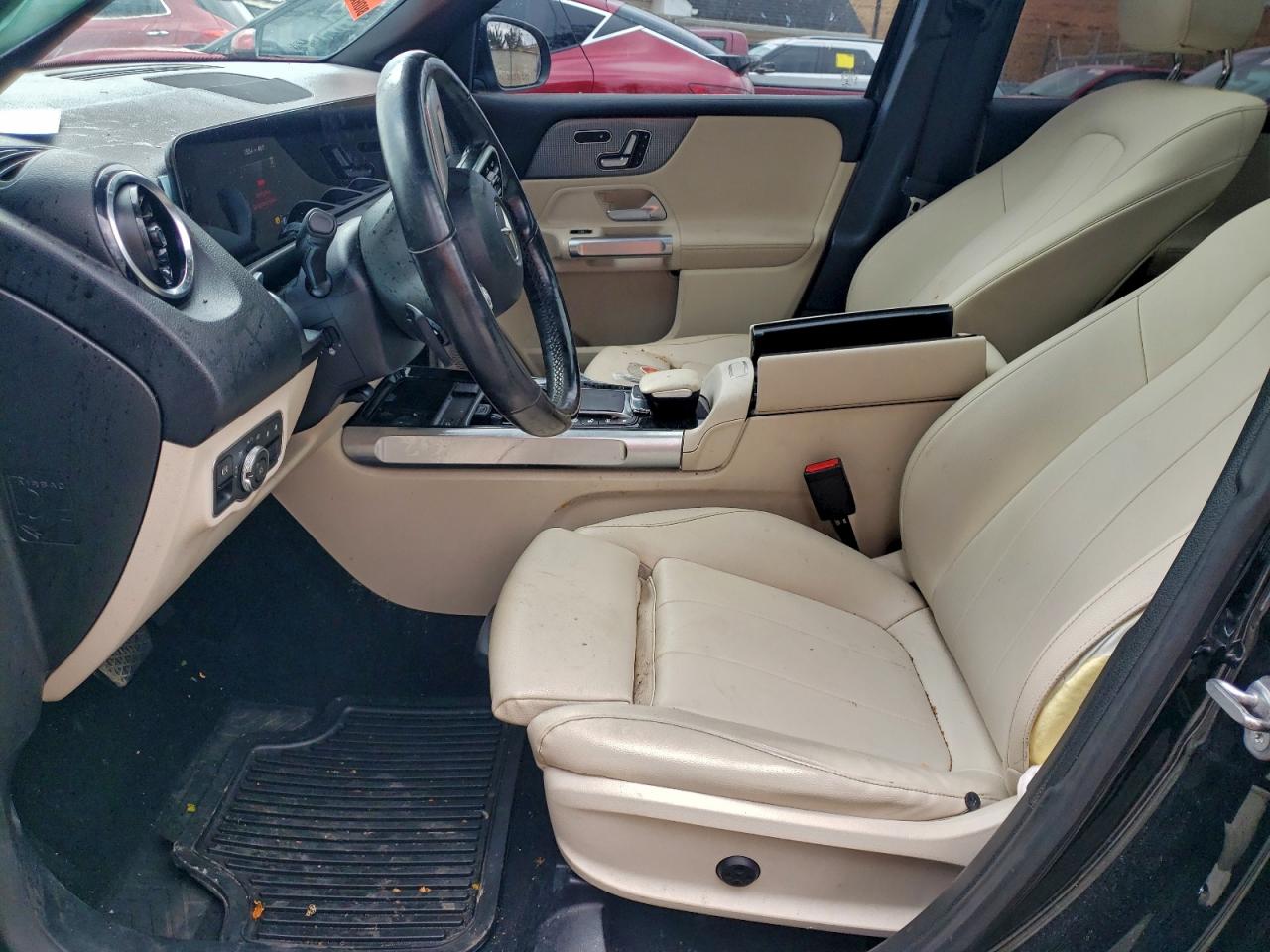 2021 MERCEDES-BENZ GLB 250 4MATIC photo 13