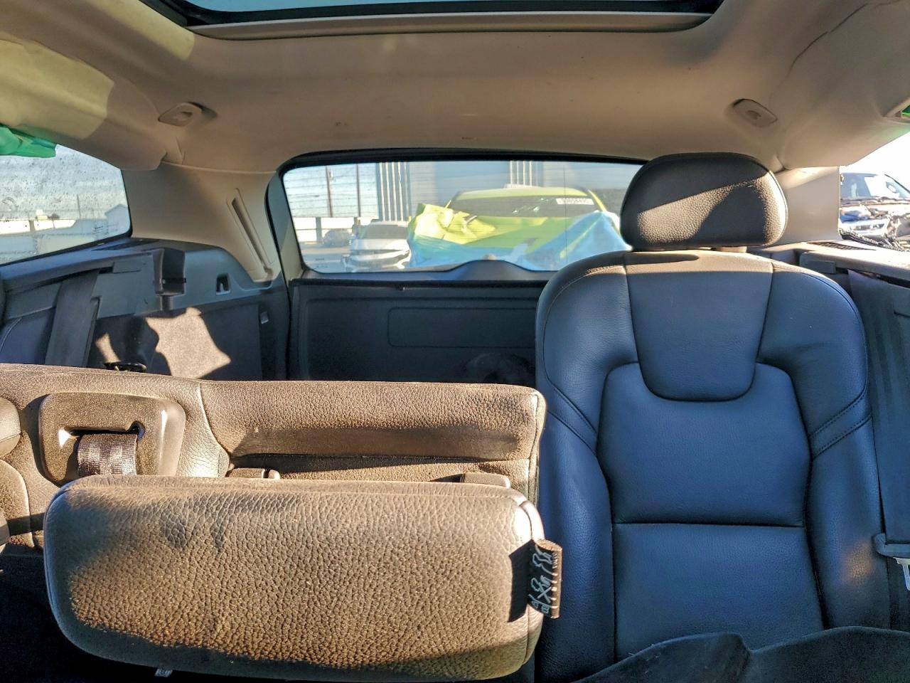 2019 VOLVO XC60 T5 photo 28