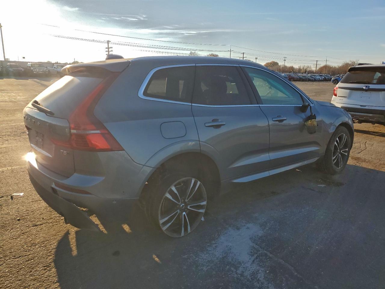 2019 VOLVO XC60 T5 photo 7