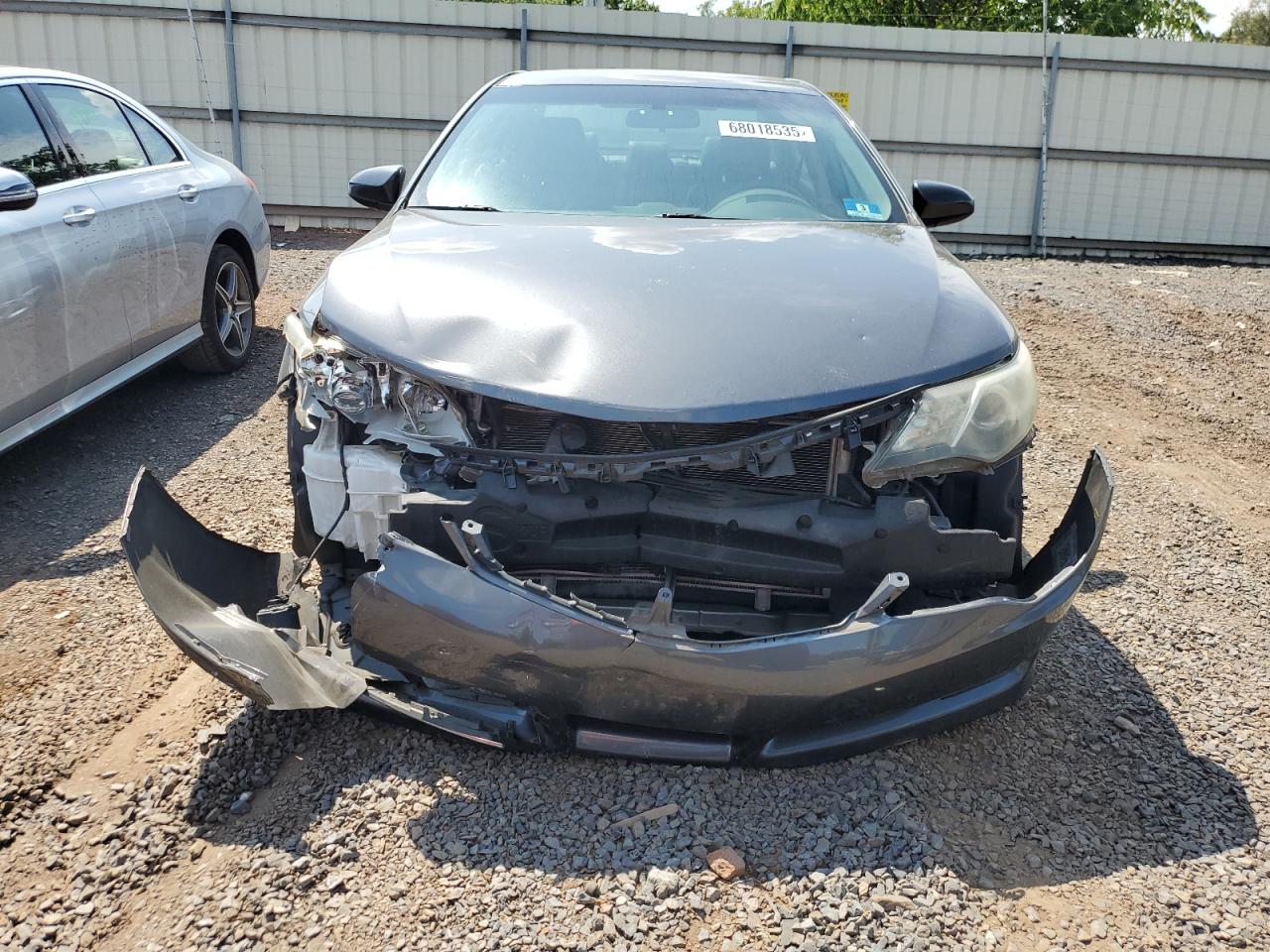 2014 TOYOTA CAMRY L photo 5