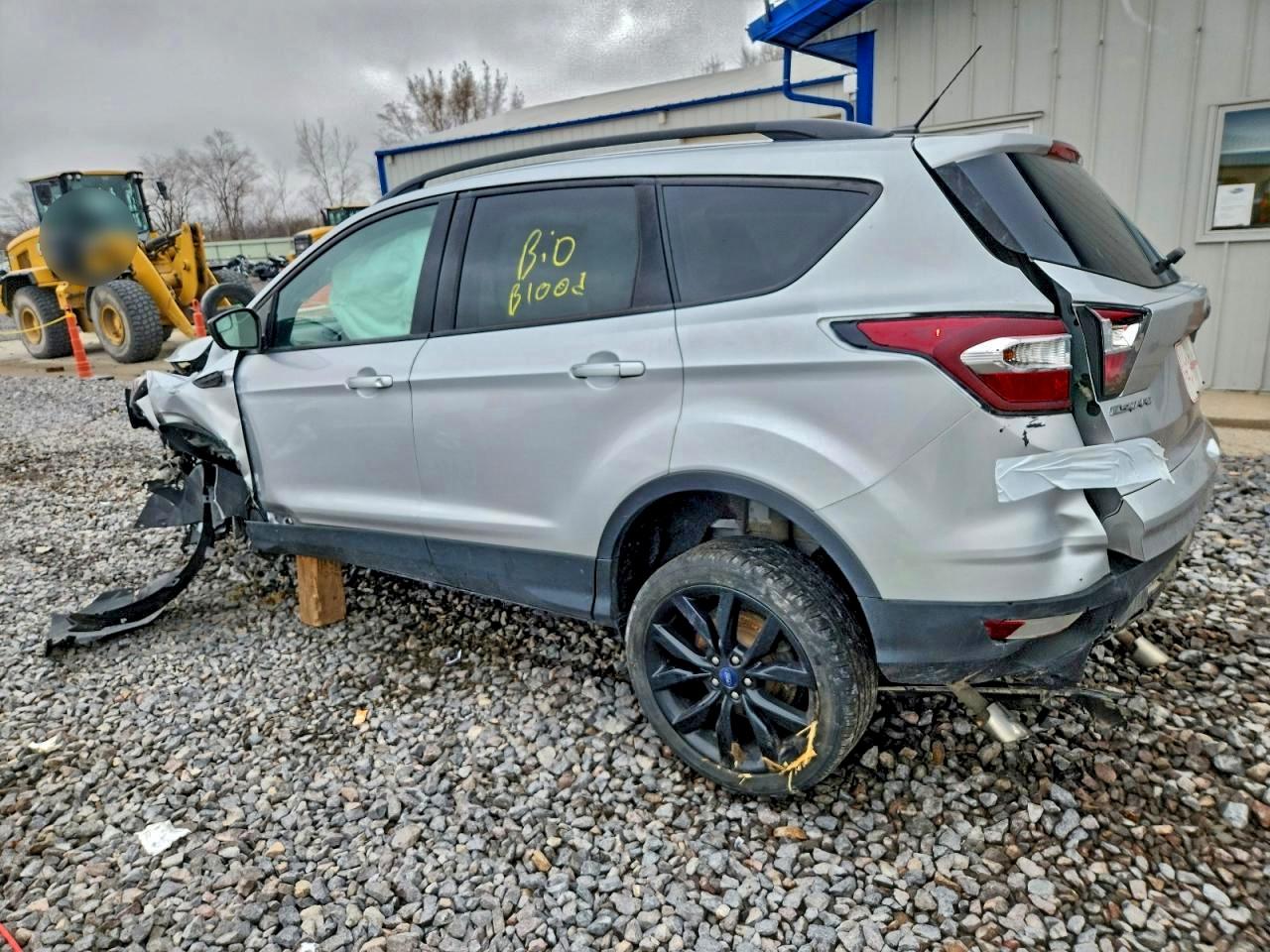 2018 FORD ESCAPE SE photo 4