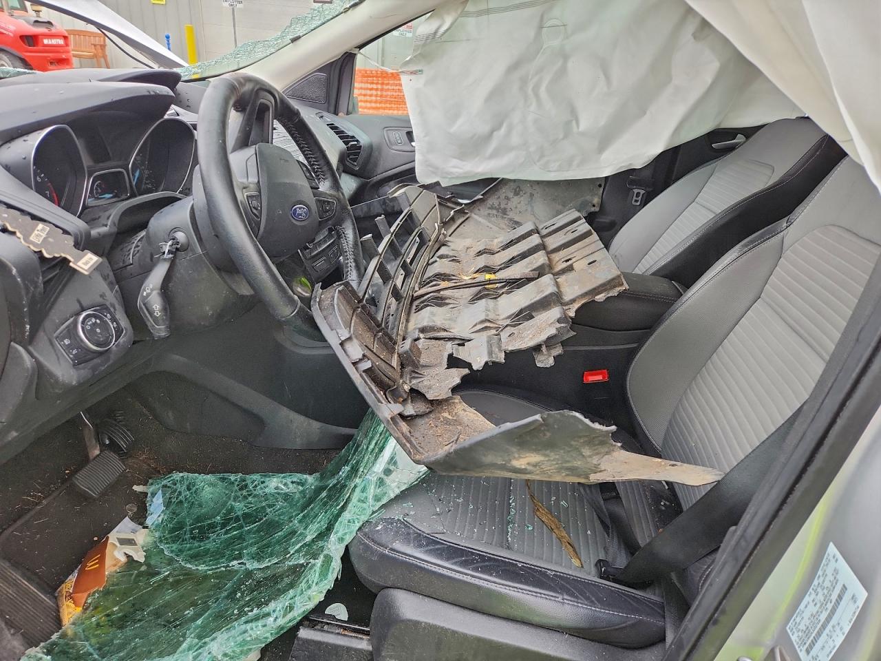 2018 FORD ESCAPE SE photo 19