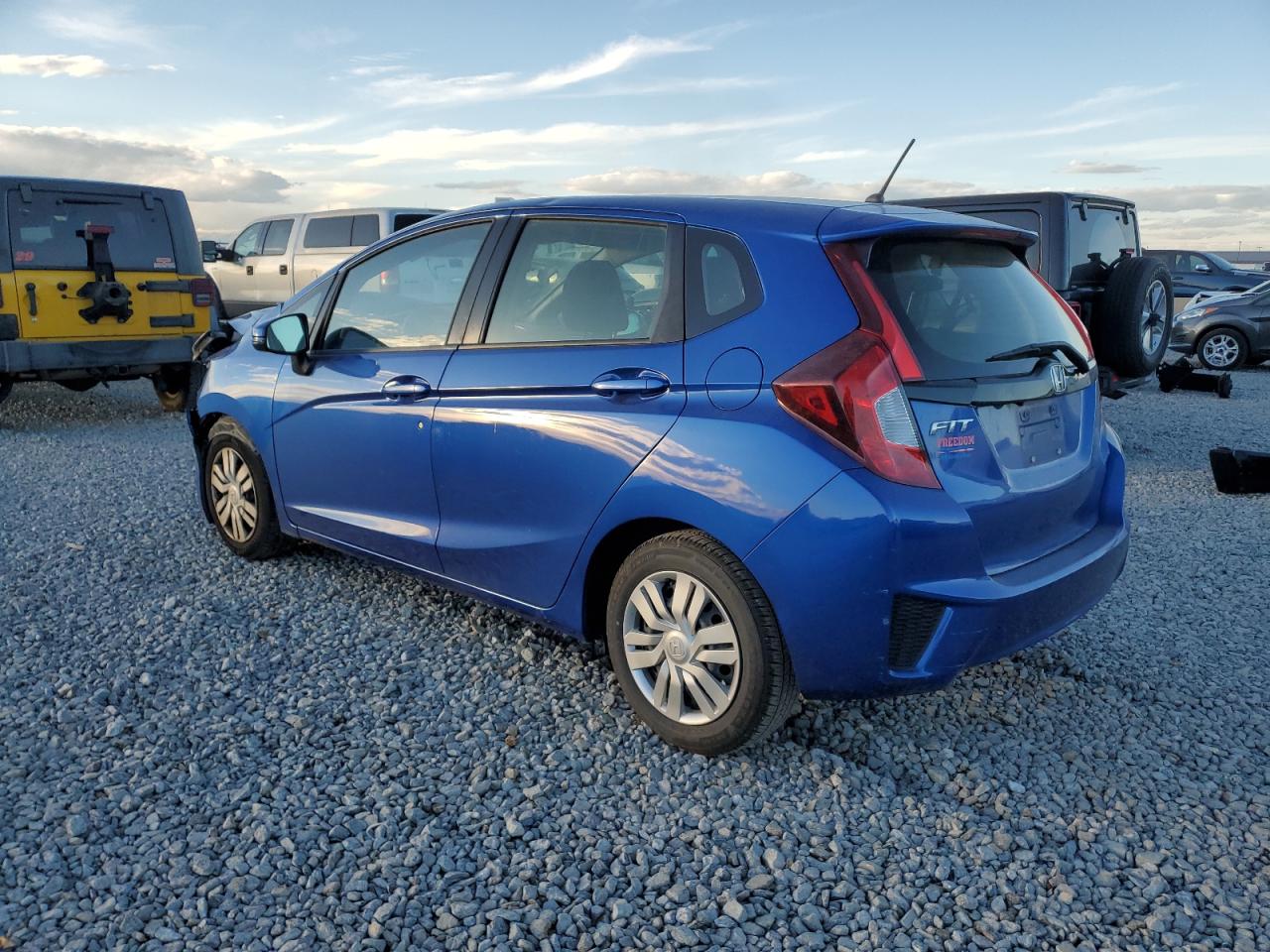 2016 HONDA FIT LX photo 3