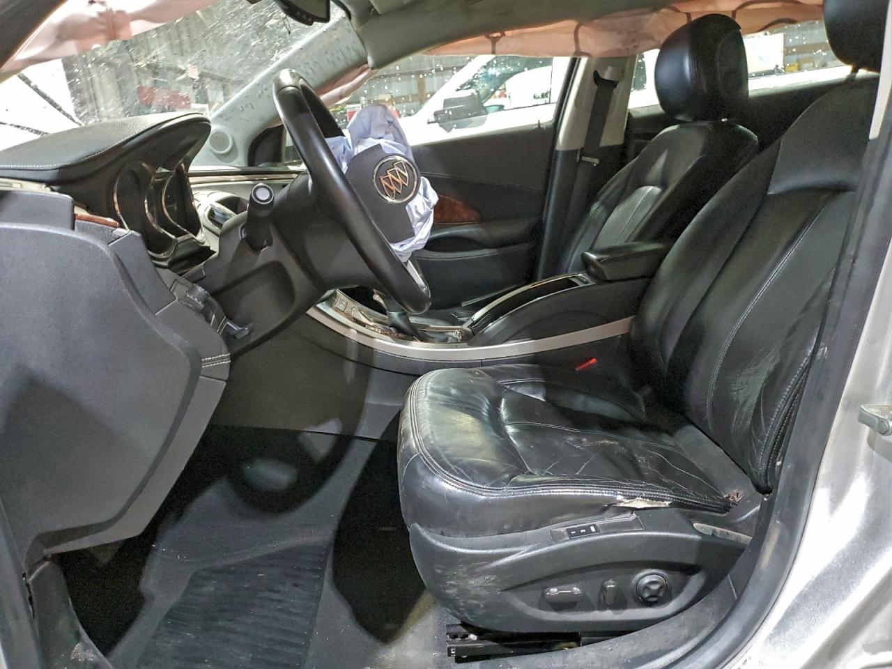2011 BUICK LACROSSE CXL photo 13