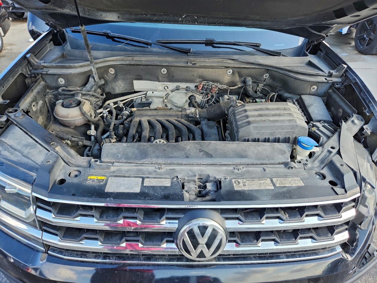 2018 VOLKSWAGEN ATLAS SEL PREMIUM photo 12