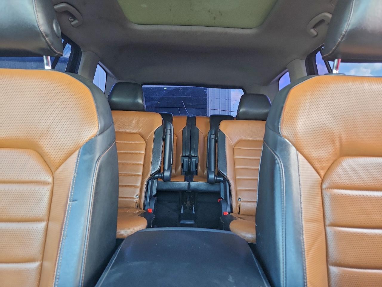 2018 VOLKSWAGEN ATLAS SEL PREMIUM photo 10