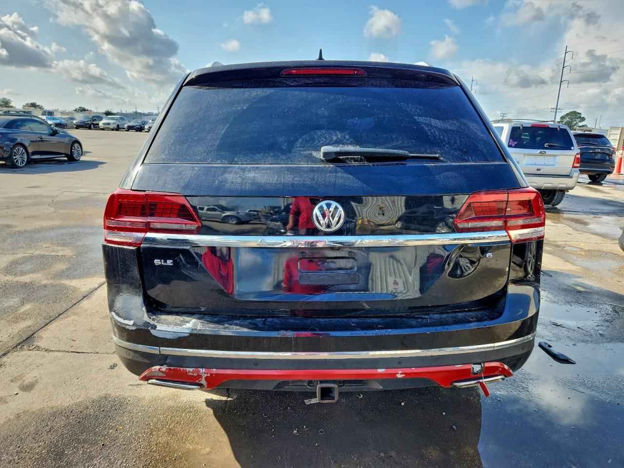 2018 VOLKSWAGEN ATLAS SEL PREMIUM photo 6
