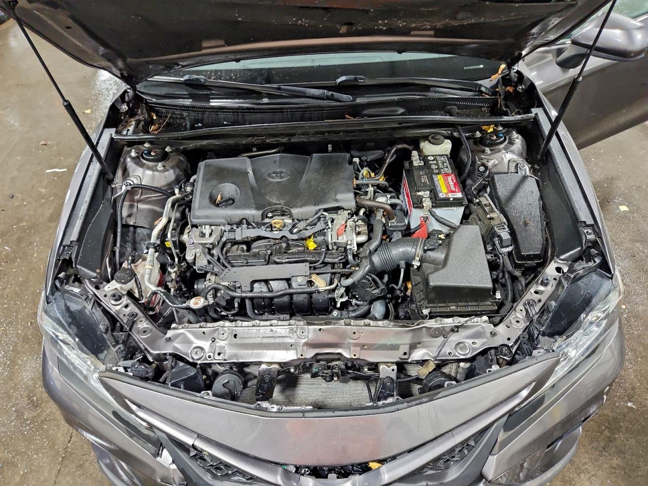 2020 TOYOTA CAMRY SE photo 11