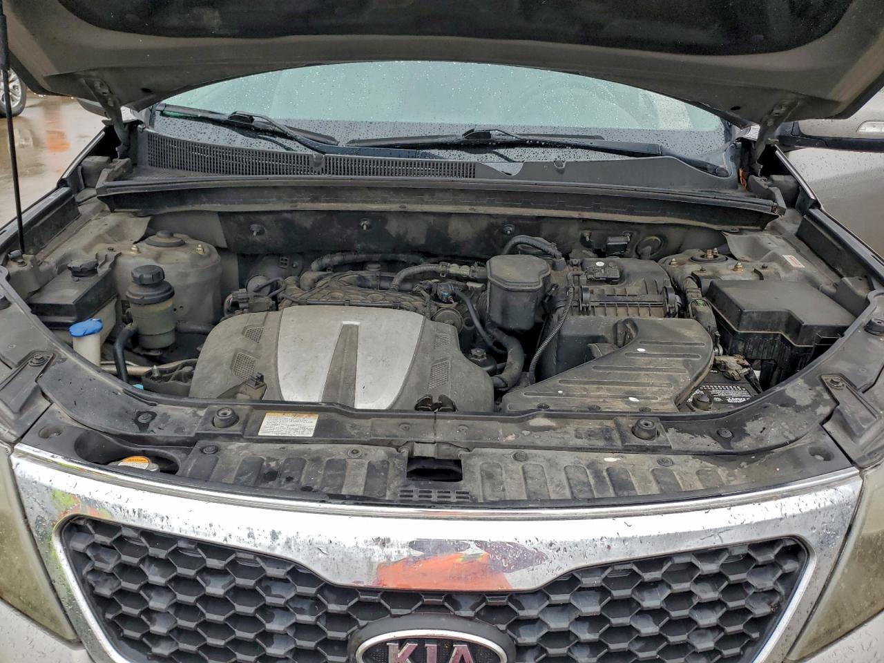 2011 KIA SORENTO LX photo 12