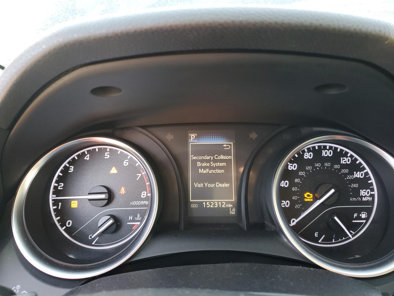2018 TOYOTA CAMRY photo 17