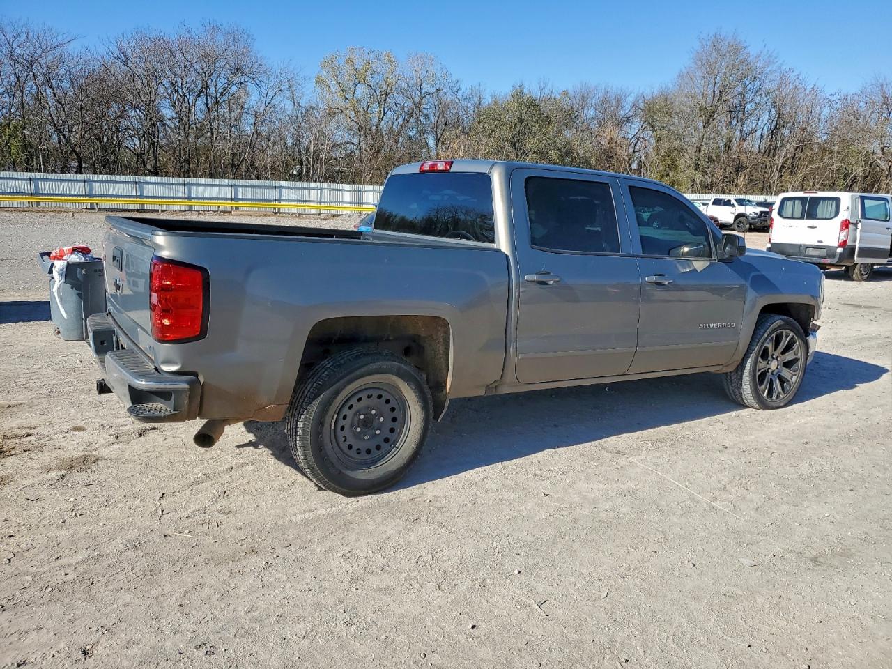 2017 CHEVROLET SILVERADO C1500 LT photo 5