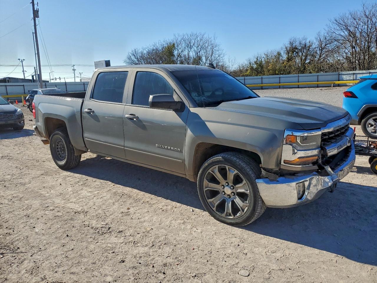 2017 CHEVROLET SILVERADO C1500 LT photo 7