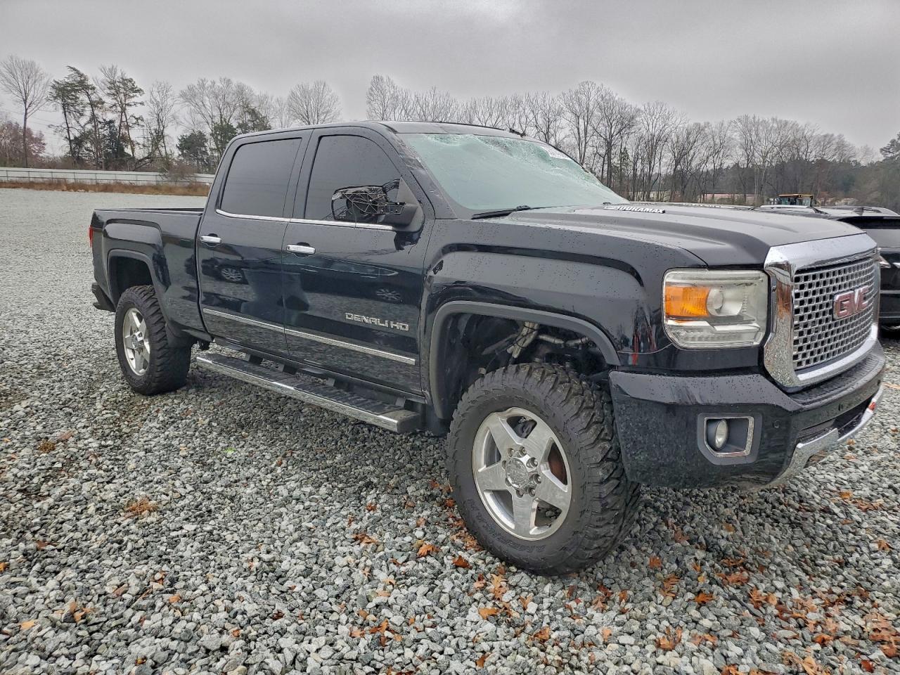 2015 GMC SIERRA K2500 DENALI photo 7