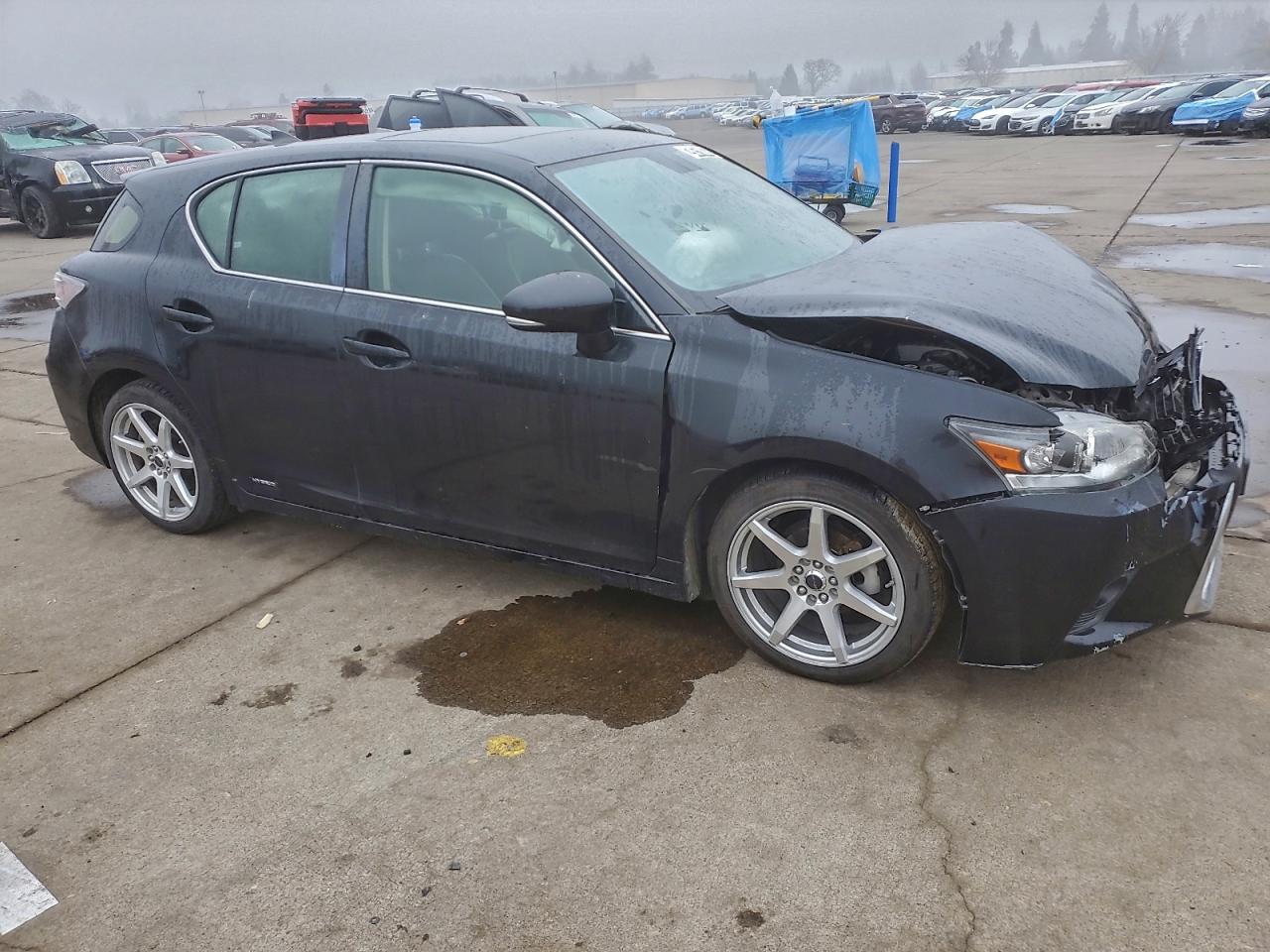 2017 LEXUS CT 200 photo 4